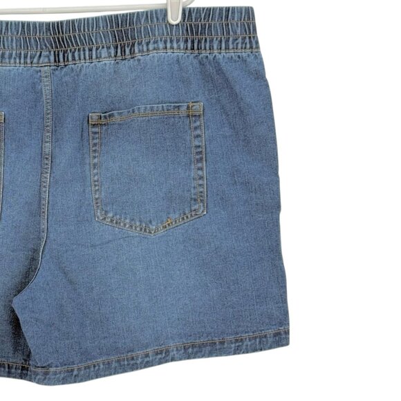 Terra & Sky Womens Elastic Waist Blue Slouchy Denim Shorts Plus 2X (20W-22W) NWT - Picture 4 of 10